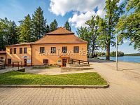 unikátní penzion na hrázi rybníka Hejtman / Chlum u Třeboně - Vizualizace_21.jpeg