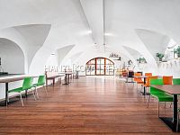 unikátní penzion na hrázi rybníka Hejtman / Chlum u Třeboně - 14.jpg