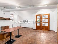 unikátní penzion na hrázi rybníka Hejtman / Chlum u Třeboně - 15.jpg