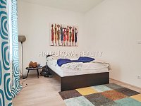 Pronájem novostavby bytu 2+kk (č.4) s balkonem, U Boru 3.etapa, ČB - Ložnice, pronájem bytu 2+kk, U Boru, České Budějovice