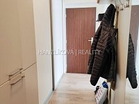 Pronájem novostavby bytu 2+kk (č.4) s balkonem, U Boru 3.etapa, ČB - Předsíň, pronájem bytu 2+kk, U Boru, České Budějovice