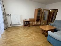 Pronájem bytu 3+1, Plzeňská ulice - Pronájem bytu 3+1, Plzeňská ulice