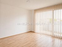 moderní byt 1+kk s prostornou terasou a parkovacím stáním v novostavbě - Suché Vrbné - 2.jpg