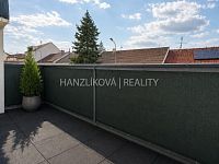 moderní byt 1+kk s prostornou terasou a parkovacím stáním v novostavbě - Suché Vrbné - 6.jpg
