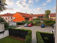 moderní byt 1+kk s prostornou terasou a parkovacím stáním v novostavbě - Suché Vrbné - 8.jpg