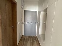Pronájem novostavby bytu 1+kk s terasou a parkovacím stáním,  Bytový dům  Suché Vrbné - Pronájem novostavby bytu 1+kk s terasou a parkovacím stáním,  Bytový dům  Suché Vrbné