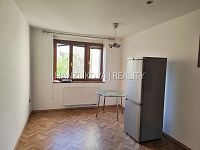 Pronájem zařízeného bytu 2+kk (č.004), J.Š.Baara - Kuchyně a obývací pokoj, pronájem bytu 2+kk, J. Š. Baara, České Budějovice