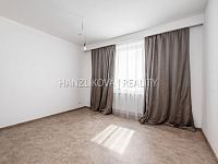prodej jedinečného bytu 6+1, 303 m2, 100 m2 terasa, dvě garážová stání, rezidence DLOUHÁ LOUKA - 26-04-13 ČB Dlouhá Louka Byt Foto_35.jpg