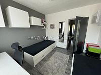Pronájem zrekonstruovaného zařízeného bytu 3+1, Lipenská ulice - Pronájem zrekonstruovaného zařízeného bytu 3+1, Lipenská ulice