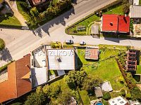 Rodinný dům v Rudolfově ( 2bytové jednotky) s dvougaráží, zahradou a stavebním potenciálem - 25-09-29 Rudolfov RD Foto_14.jpg