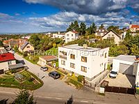 Rodinný dům v Rudolfově ( 2bytové jednotky) s dvougaráží, zahradou a stavebním potenciálem - 25-09-29 Rudolfov RD Foto_24.jpg