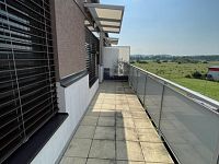 Pronájem novostavby bytu 3+kk  s terasou, Rožnov - Pronájem novostavby bytu 3+kk  s terasou, Rožnov