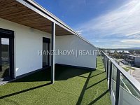 Pronájem novostavby bytu 3+kk s terasou, Hluboká nad Vltavou - Pronájem novostavby bytu 3+kk s terasou, Hluboká nad Vltavou