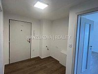 Pronájem novostavby bytu 3+kk s terasou, Hluboká nad Vltavou - Pronájem novostavby bytu 3+kk s terasou, Hluboká nad Vltavou