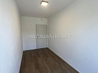 Pronájem novostavby bytu 3+kk s terasou, Hluboká nad Vltavou - Pronájem novostavby bytu 3+kk s terasou, Hluboká nad Vltavou
