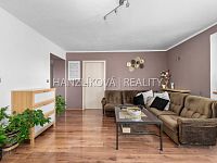 Prostorný byt 3+1 s balkonem a 2 sklepy ve zděném domě, cca 80 m², Nerudova ulice – České Budějovice - 26-05-11 ČB Nerudova Byt Foto_12.jpg
