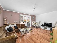 Prostorný byt 3+1 s balkonem a 2 sklepy ve zděném domě, cca 80 m², Nerudova ulice – České Budějovice - 26-05-11 ČB Nerudova Byt Foto_14.jpg