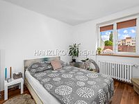 Prostorný byt 3+1 s balkonem a 2 sklepy ve zděném domě, cca 80 m², Nerudova ulice – České Budějovice - 26-05-11 ČB Nerudova Byt Foto_19.jpg