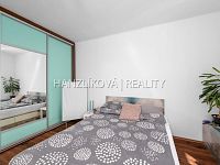 Prostorný byt 3+1 s balkonem a 2 sklepy ve zděném domě, cca 80 m², Nerudova ulice – České Budějovice - 26-05-11 ČB Nerudova Byt Foto_21.jpg