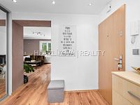 Prostorný byt 3+1 s balkonem a 2 sklepy ve zděném domě, cca 80 m², Nerudova ulice – České Budějovice - 26-05-11 ČB Nerudova Byt Foto_30.jpg