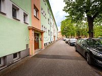 Prostorný byt 3+1 s balkonem a 2 sklepy ve zděném domě, cca 80 m², Nerudova ulice – České Budějovice - 26-05-11 ČB Nerudova Byt Foto_4.jpg