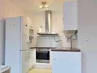 Pronájem zděného bytu 2+kk s balkonem a garáží, Riegrova ulice, ČB - Kuchyně, pronájem bytu 2+kk, Riegrova, České Budějovice