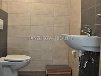 Pronájem novostavby bytu 1+kk s balkonem, byt B.6.10, rezidence DLOUHÁ LOUKA 2.etapa - Koupelna, pronájem bytu 1+kk, Dlouhá Louka, České Budějovice