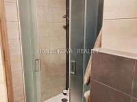 Pronájem novostavby bytu 1+kk s balkonem, byt B.6.10, rezidence DLOUHÁ LOUKA 2.etapa - Koupelna, pronájem bytu 1+kk, Dlouhá Louka, České Budějovice