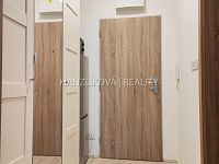 Pronájem novostavby bytu 1+kk s balkonem, byt B.6.10, rezidence DLOUHÁ LOUKA 2.etapa - Předsíň, pronájem bytu 1+kk, Dlouhá Louka, České Budějovice