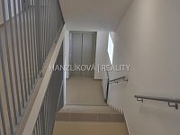 Pronájem novostavby bytu 1+kk s balkonem, byt B.6.10, rezidence DLOUHÁ LOUKA 2.etapa - Společné prostory domu, pronájem bytu 1+kk, Dlouhá Louka, České Budějovice