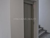 Pronájem bytu 1+kk, Šumavská ul. - Společné prostory domu, pronájem bytu 1+kk, Šumavská, České Budějovice