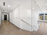 Pronájem bytu 3+kk 80 m2 , který má dvě terasy  , byt A.P.4- terasy Branišovská, ČB - 25-09-08 ČB Branišovská Byt Foto_73.jpg