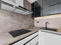 Pronájem bytu 3+kk 80 m2 , který má dvě terasy  , byt A.P.4- terasy Branišovská, ČB - 25-09-19 ČB Branišovská - 2x byt Byt Foto_12.jpg