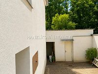 Rodinný dům se zahradou ve Vrátě u Českých Budějovic - 10.jpg