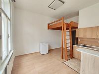 Pronájem bytu 1+kk (č.12), Riegrova ulice - Pokoj s kuchyní, pronájem bytu 1+kk, Riegrova ul.