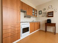 Prodej družstevního bytu 2+kk s balkonem | Jizerská, České Budějovice - EE5F11C6-1AEB-46AA-9931-81A3796FDD6F.jpg