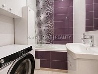 prodej zrekonstruovaného bytu 3+1 s balkonem, OV, M. Chlajna - 40489BCB-F793-4007-8681-9593605DAC2F.jpg