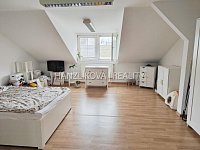 Pronájem podkrovního bytu 2+kk , ul. Chelčického - Ložnice, pronájem bytu 2+kk , Chelčického ul., České Budějovice