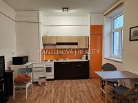Krátkodobý pronájem zařízeného bytu 1+kk, ul. B. Smetany - Kuchyně, pronájem bytu 1+kk, B. Smetany, České Budějovice