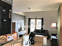 Prodej apartmánu po celkové rekonstrukci, 4+1, Lipno nad Vlt., Slupečná, 90 m2, terasa - D094D4D4-424B-4540-87E6-AA8320F40320.jpeg