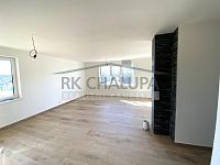 Prodej dokončené novostavby zděného nízkoenerg. domu 4+1, Hosín u Českých Budějovic, 752 m2 - IMG_0858.jpeg