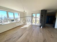 Prodej dokončené novostavby zděného nízkoenerg. domu 4+1, Hosín u Českých Budějovic, 752 m2 - IMG_0860.jpeg