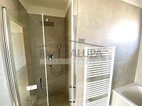 Prodej novostavby zděného nízkoenerg. domu 4+1, Hosín u Č. Budějovic, 754 m2, dokončováno - IMG_4909.jpeg