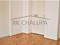 Pronájem zděného bytu 2+1, 61 m2, 2.NP, ulice Čechova, České Budějovice, sklep, zahrada, parking - Cech_3.jpg