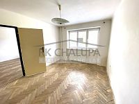 Pronájem zděné bytu 2+1 v ul. Kněžskodvorská, České Budějovice, 1. patro, sklep, komora, 54 m2