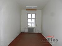 Pronájem nebytových prostor – kanceláře 220 m2, ul. Husova, Opava - SDC10043-1.JPG