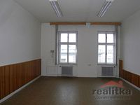 Pronájem nebytových prostor – kanceláře 220 m2, ul. Husova, Opava - SDC10045-1.JPG