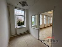 Pronájem obchodních prostor 90m2, Palhanecká, Opava - Jaktař - IMG_37306.jpg