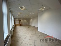 Pronájem obchodních prostor 90m2, Palhanecká, Opava - Jaktař - IMG_37307.jpg