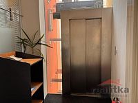 Pronájem kancelářských prostor 117m2 s recepci, Růžová, Opava město - 9329BBD7-1B8F-48F1-B8F7-FDD94C60DBD7.JPG